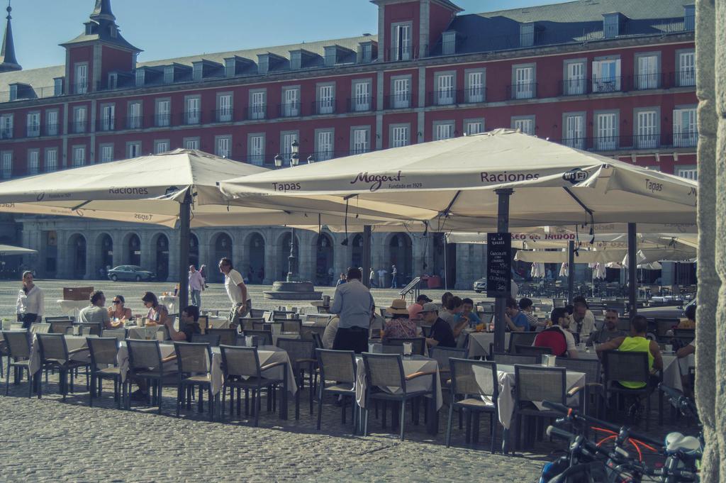 Smartrental Madrid Gran Via Apartments Екстер'єр фото