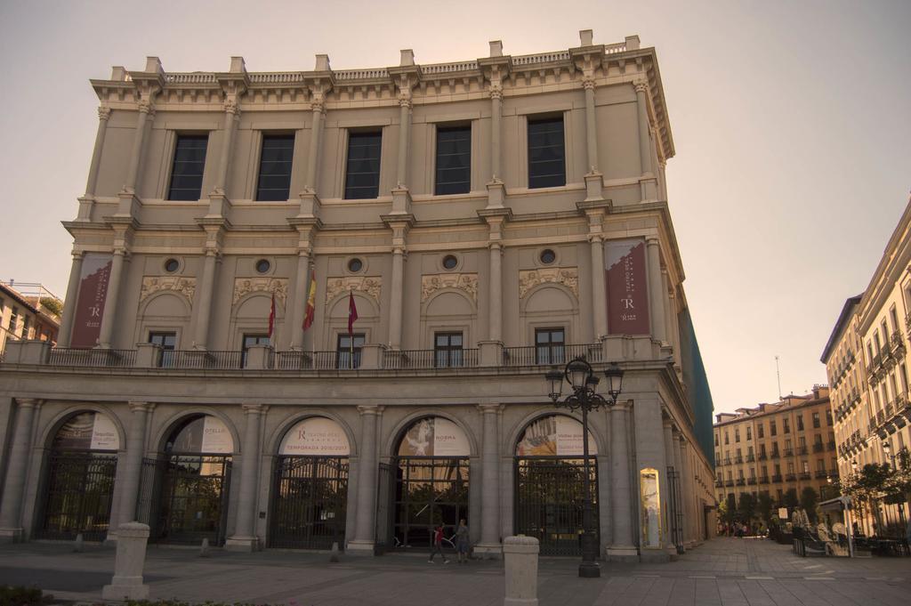 Smartrental Madrid Gran Via Apartments Екстер'єр фото
