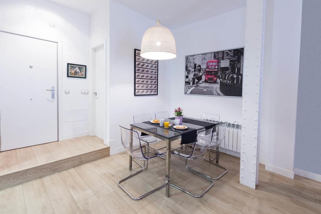 Smartrental Madrid Gran Via Apartments Екстер'єр фото