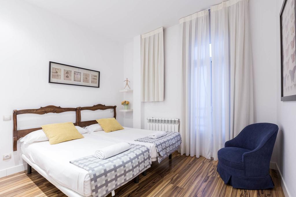 Smartrental Madrid Gran Via Apartments Екстер'єр фото