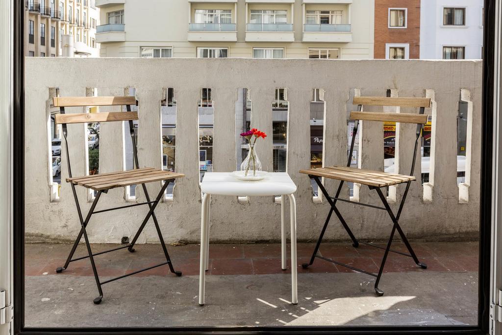 Smartrental Madrid Gran Via Apartments Екстер'єр фото