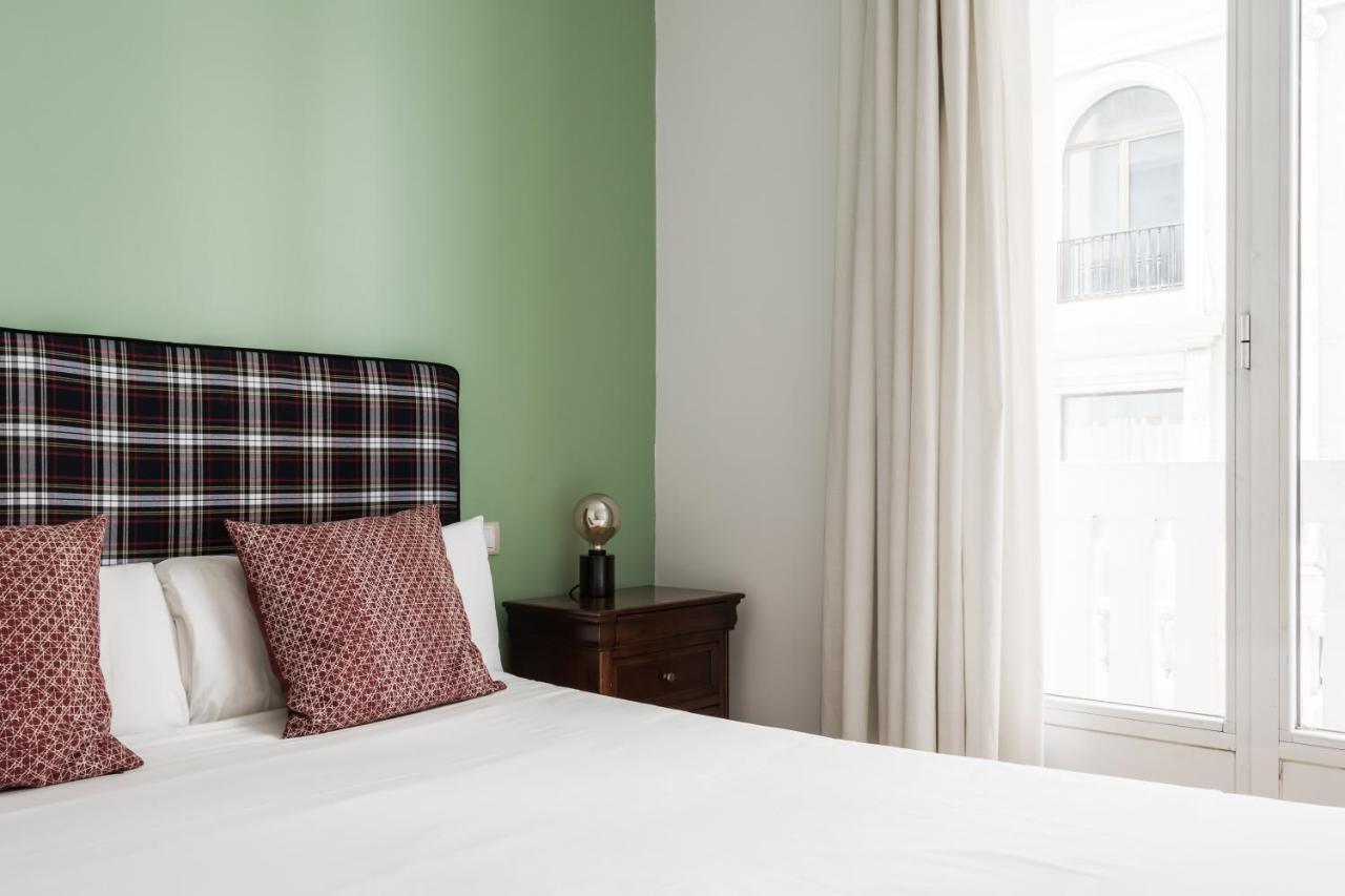Smartrental Madrid Gran Via Apartments Екстер'єр фото